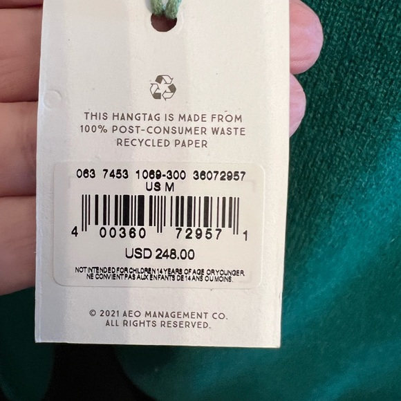 AE77 American Eagle NWT Women’s Emerald Green Cashmere Sweater. Size M #I335 - Picture 6 of 7